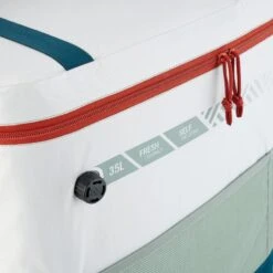 Quechua GLACIERE SOUPLE DE CAMPING - 35 LITRES - CONSERVATION AU FRAIS 17 HEURES 18 Quechua GLACIERE SOUPLE DE CAMPING - 35 LITRES - CONSERVATION AU FRAIS 17 HEURES -Camping En Plein Air glaciere souple de camping 35 litres conservation au frais 17 heures 8