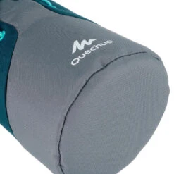 Quechua Housse Isotherme Pour Gourde Randonnée 1,2 à 1,5 Litre Gris/bleu 7 Quechua Housse Isotherme Pour Gourde Randonnée 1,2 à 1,5 Litre Gris/bleu -Camping En Plein Air housse isotherme pour gourde randonnee 12 a 15 litre grisbleu 2