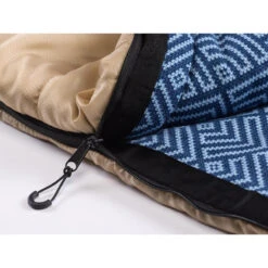 Sac De Couchage Dundee - 220x80cm - Camping - 3 Saisons - Jumelable - Zip Gauche 11 Sac De Couchage Dundee - 220x80cm - Camping - 3 Saisons - Jumelable - Zip Gauche -Camping En Plein Air sac de couchage dundee 220x80cm camping 3 saisons jumelable zip gauche 4