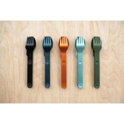 SET COMPLET DE 5 JEUX DE 3 COUVERTS MAGNÉTIQUES CAMPING EN ALUMINUM DUR - ÉTUI -Camping En Plein Air set complet de 5 jeux de 3 couverts magnetiques camping en aluminum dur etui 4